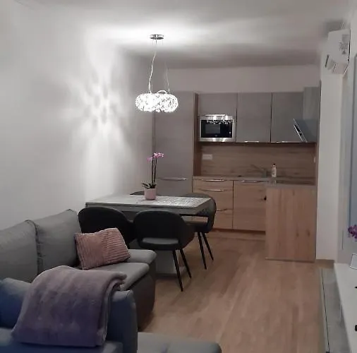 Apartament Cirkalo *